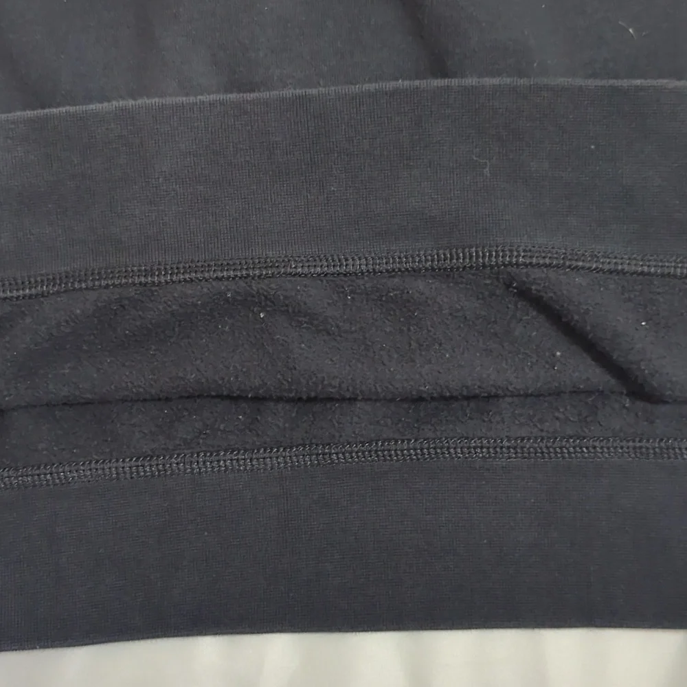 Nike Sportswear Solo Swoosh Men's Fleece Crew, Color Black Size 3XL
